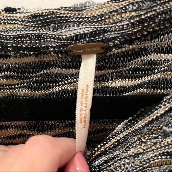 Gorgeous Free People cropped top XS - Picture 2 of 3